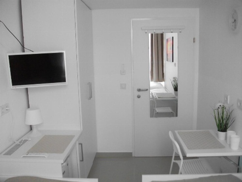 CH-Vienna City Rooms image 23