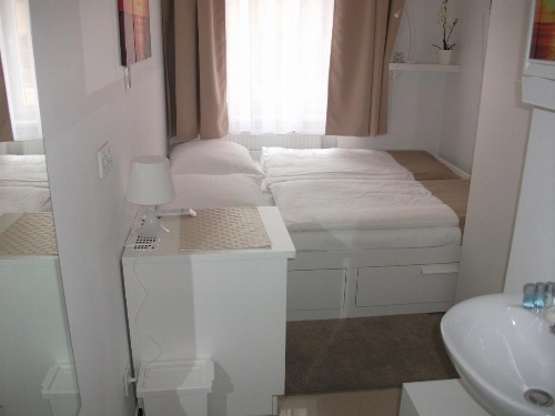 CH-Vienna City Rooms image 30